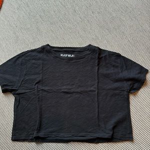 Katie J JUNIOR FEARLESS CROP TEE. Black. Size small